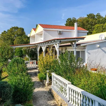 Fuer 22 Personen * Ražanac