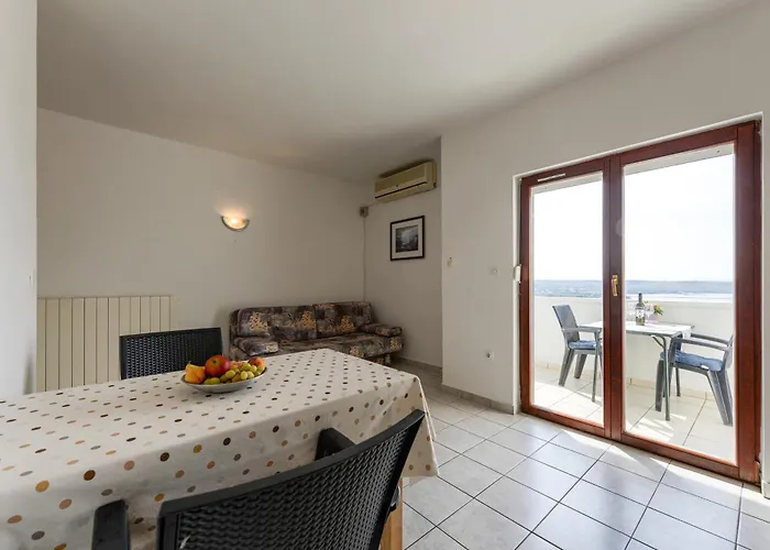Fuer 22 Personen Appartement *